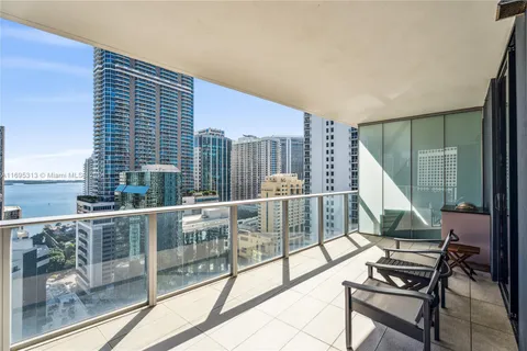 1010 Brickell Ave # 2401, Miami FL 33131