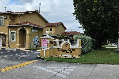 8100 W 28th Ct # 201, Hialeah FL 33018