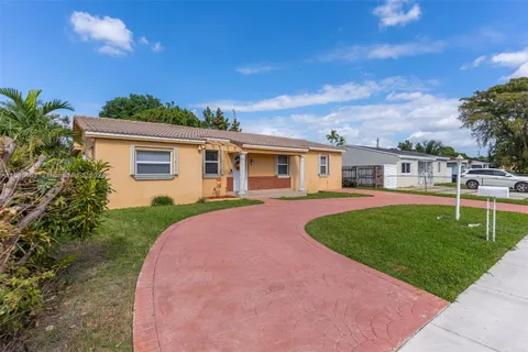 7555 SW 30th Ter, Miami FL 33155