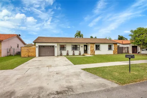 11241 SW 138th Ter, Miami FL 33176