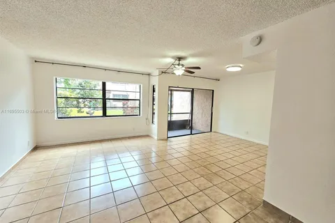 43 Seville Cir # 47, Davie FL 33324