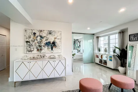 1250 Ocean Dr # 4D, Miami Beach FL 33139