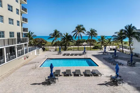 9273 Collins Ave # 1002, Surfside FL 33154