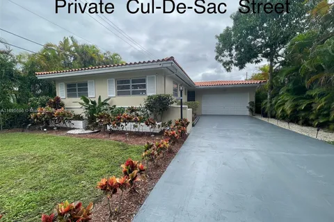 1556 San Benito Ave, Coral Gables FL 33134