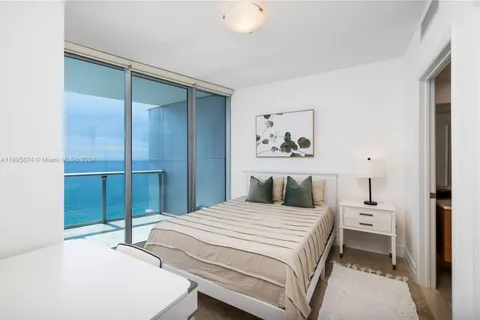 17001 Collins Ave # 2807, Sunny Isles Beach FL 33160