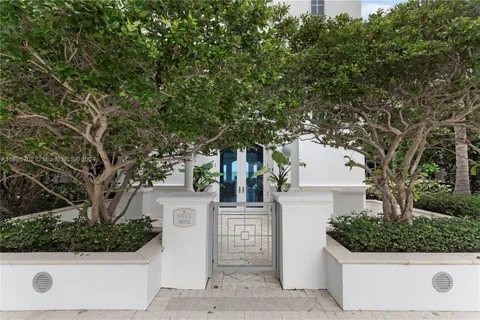 5959 Collins Ave # 3002, Miami Beach FL 33140