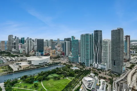 1040 Biscayne Blvd # 3707, Miami FL 33132