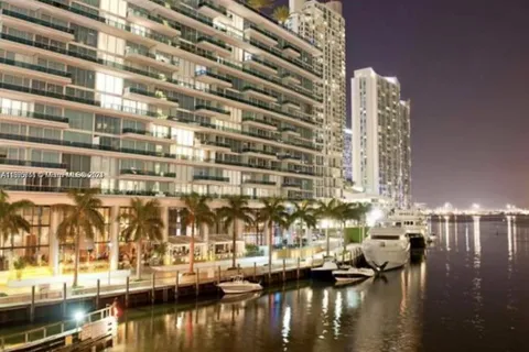 200 Biscayne Boulevard Way # 3610, Miami FL 33131