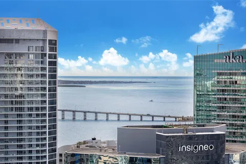 1060 Brickell Ave # 4101, Miami FL 33131