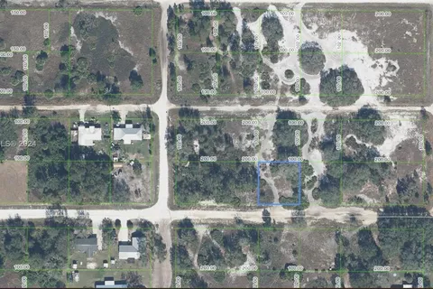 2450 W Perry Road, Avon Park FL 33825