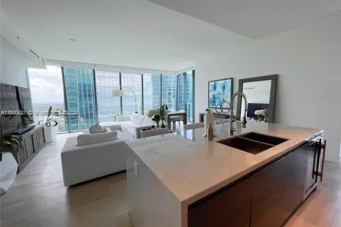 1451 Brickell Ave # 4204, Miami FL 33131