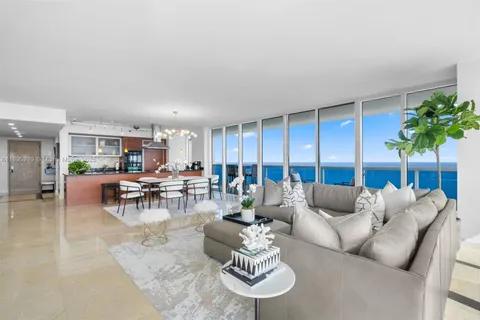 1830 S Ocean Dr(LAST AVAIL ) # 4402, Hallandale Beach FL 33009