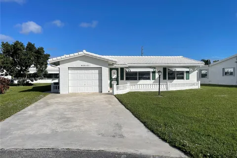 2017 SW 17th Ave, Boynton Beach FL 33426