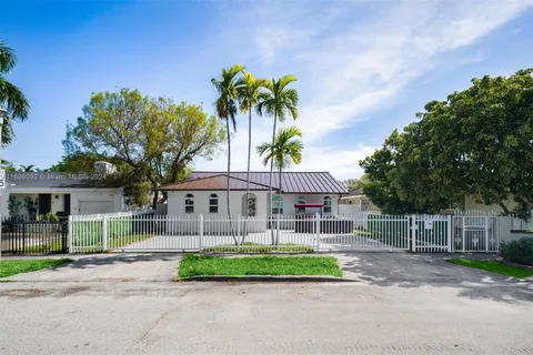 2356 SW 24th St, Miami FL 33145