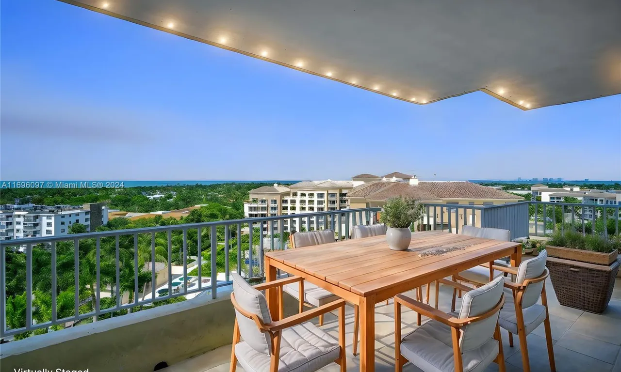 789 Crandon Blvd # 906, Key Biscayne FL 33149