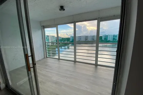 121 SE 3rd Ave # 504, Dania Beach FL 33004