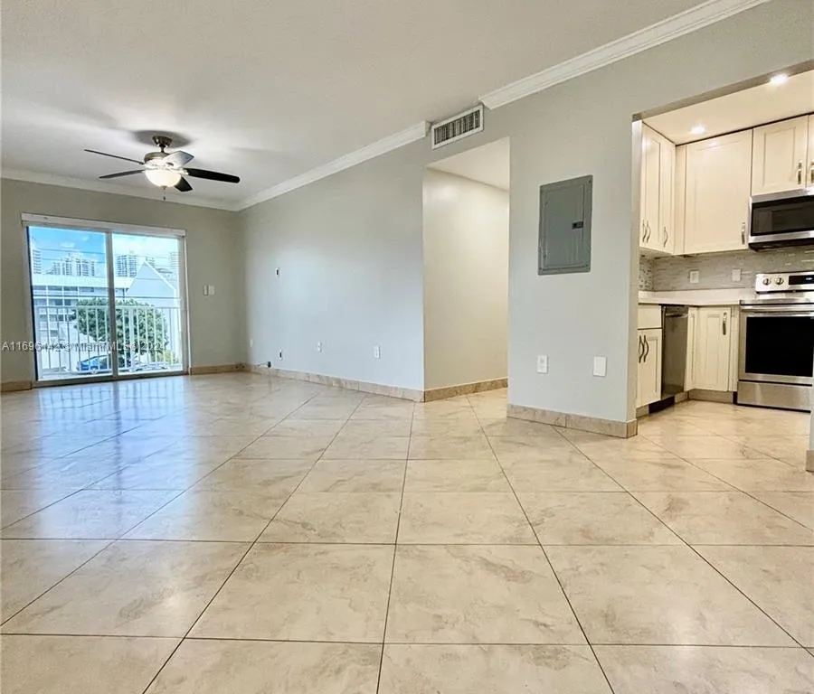 3536 NE 168th St # 201, North Miami Beach FL 33160