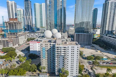 800 N Miami Ave # 209, Miami FL 33136