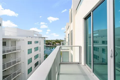 6620 Indian Creek Dr # 602, Miami Beach FL 33141