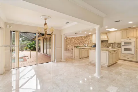 5884 Pinebrook Dr, Boca Raton FL 33433