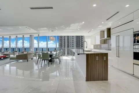 17475 Collins Ave # 602, Sunny Isles Beach FL 33160