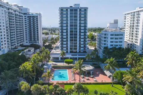 2401 Collins Ave # 703, Miami Beach FL 33140