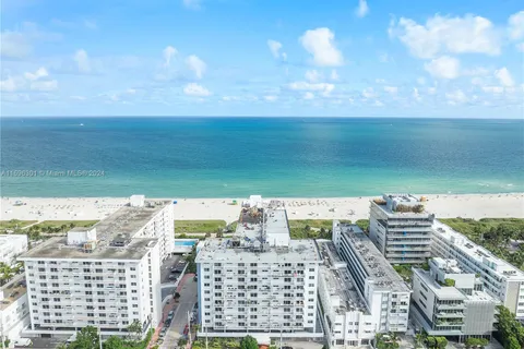 345 Ocean Dr # 321, Miami Beach FL 33139