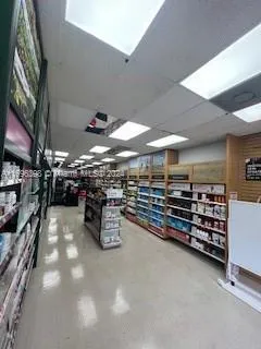 Supplement Store, Miami FL 33165