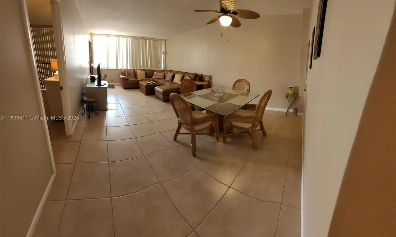 1825 S Ocean Dr # 811, Hallandale Beach FL 33009