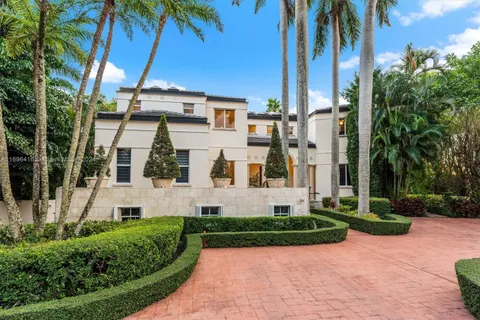 184 Paloma Dr, Coral Gables FL 33143