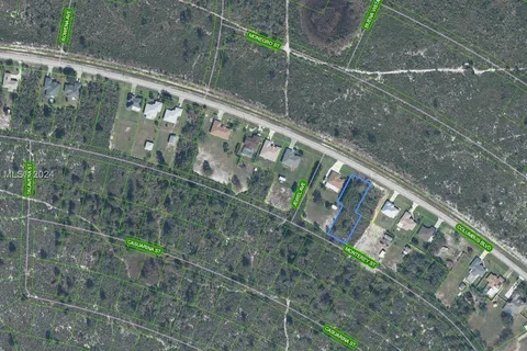 6153 Columbus Blvd, Sebring FL 33872