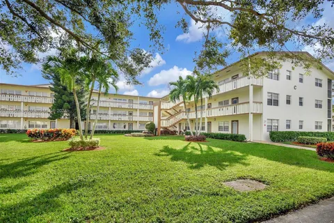 111 Mansfield C # 111, Boca Raton FL 33434