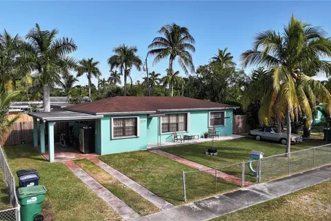 15231 SW 297th St, Homestead FL 33033