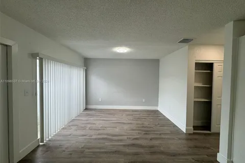 6036 SW 25th St # 8, Miramar FL 33023