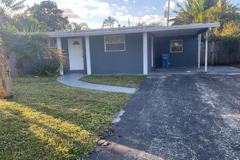 1070 NW 44th St, Oakland Park FL 33309