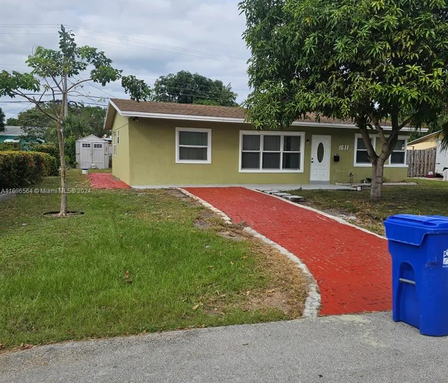 1611 NE 32nd Pl, Pompano Beach FL 33064