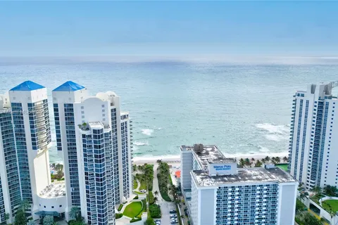 19370 Collins Ave # 212, Sunny Isles Beach FL 33160