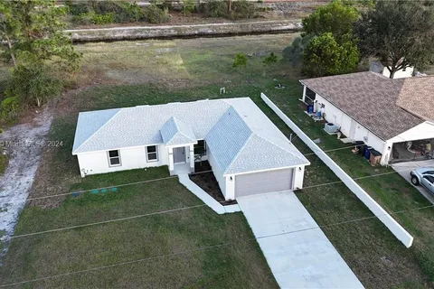 455 Long Ave S, Lehigh Acres FL 33974