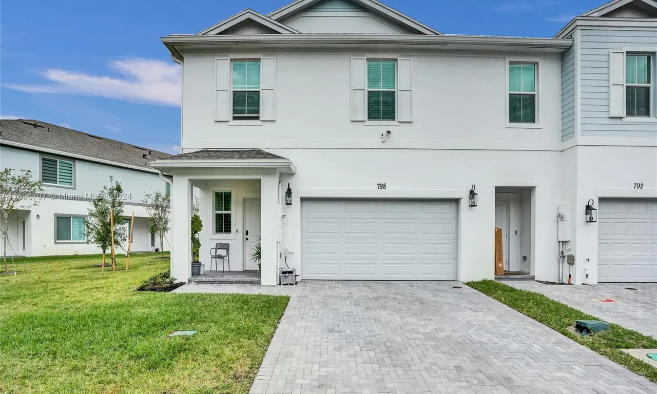 798 NE Trailside Run # 798, Port St. Lucie FL 34983