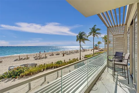 18975 Collins Ave # 29, Sunny Isles Beach FL 33160