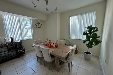 2146 Van Buren St # 406, Hollywood FL 33020