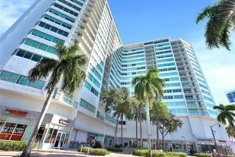 7135 Collins Ave # 623, Miami Beach FL 33141