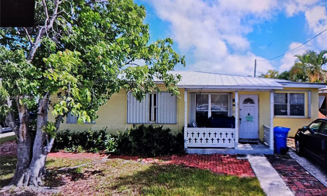 3746 Paula Ave, Key West FL 33040