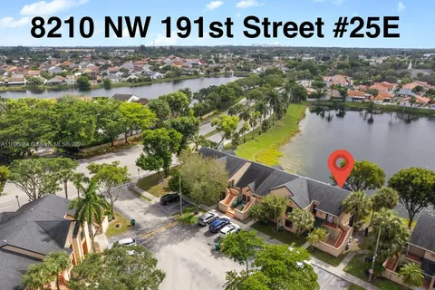 8210 NW 191st St, Hialeah FL 33015