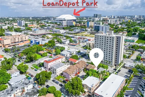 1033 SW 2nd St # 1033, Miami FL 33130