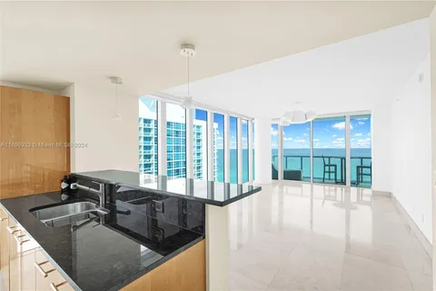 6799 Collins Ave # 1102, Miami Beach FL 33141