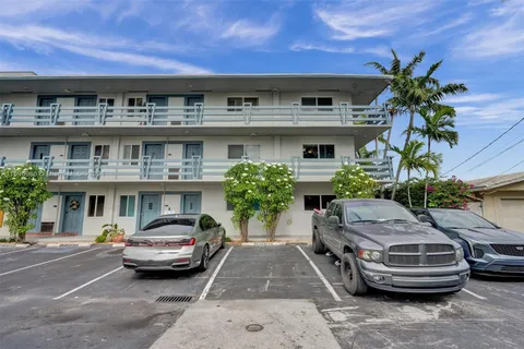 1535 SE 15th St # 208, Fort Lauderdale FL 33316