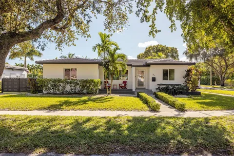 86 NW 109th St, Miami Shores FL 33168