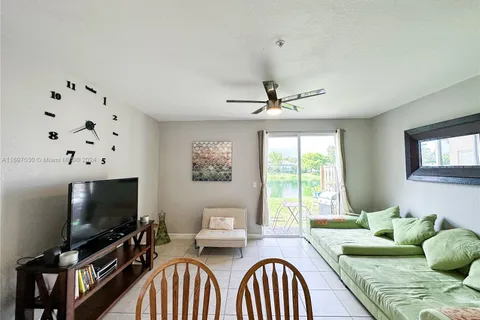 2819 SE 1st Dr # 5, Homestead FL 33033