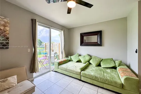 2819 SE 1st Dr # 5, Homestead FL 33033